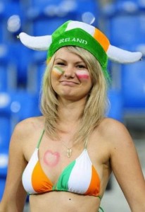 Supportrice irlandaise à cornes