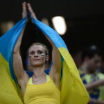 Supportrice ukrainienne en action