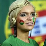 Supportrice portugaise blonde