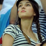 Supportrice russe en marin