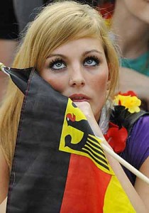 Supportrice allemande inquiète